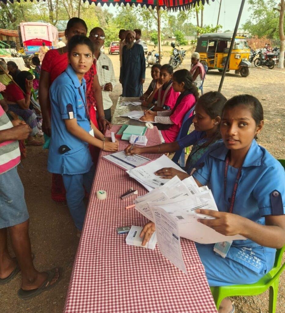 పెనుగొలను లో ఉచిత మెగా మెడికల్ క్యాంప్
