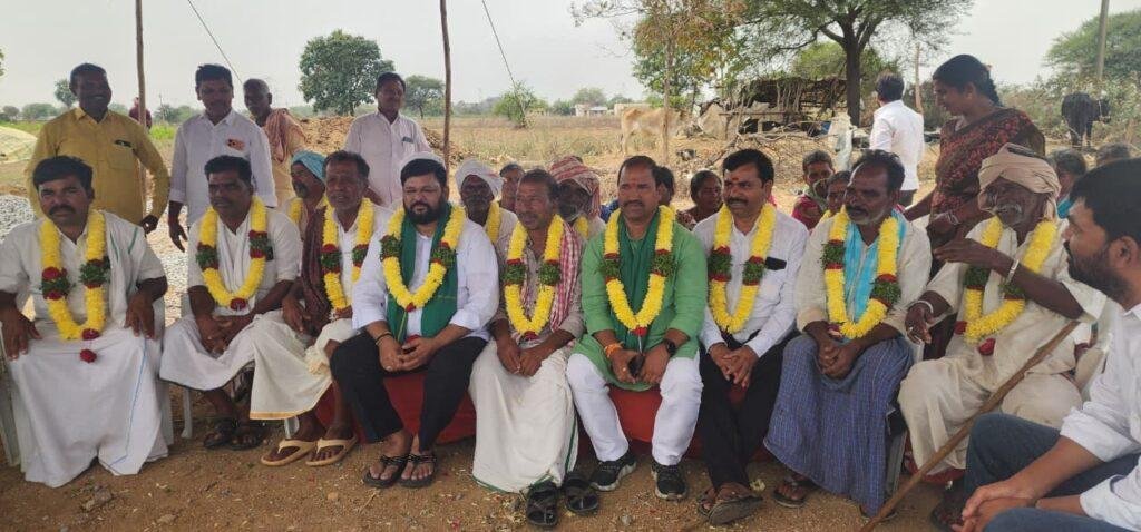 ఫార్మాసిటీ – గ్రీన్ ఫీల్డ్ రోడ్డుపై గిరిజనుల ఆగ్రహం…