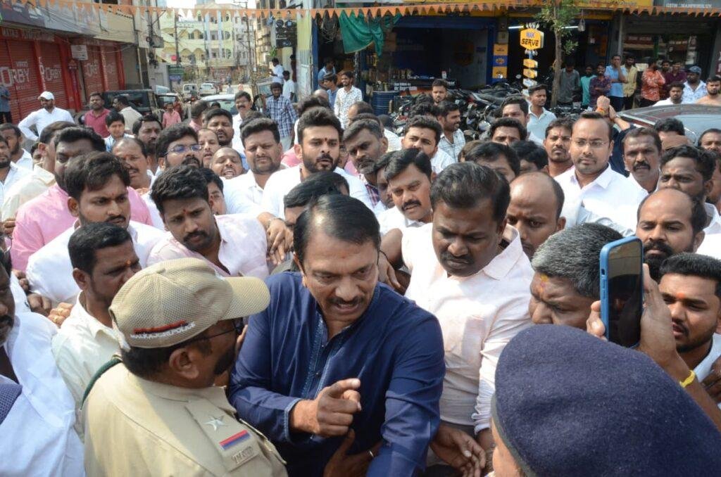 డ్రగ్ టెస్ట్‌కు సిద్ధం