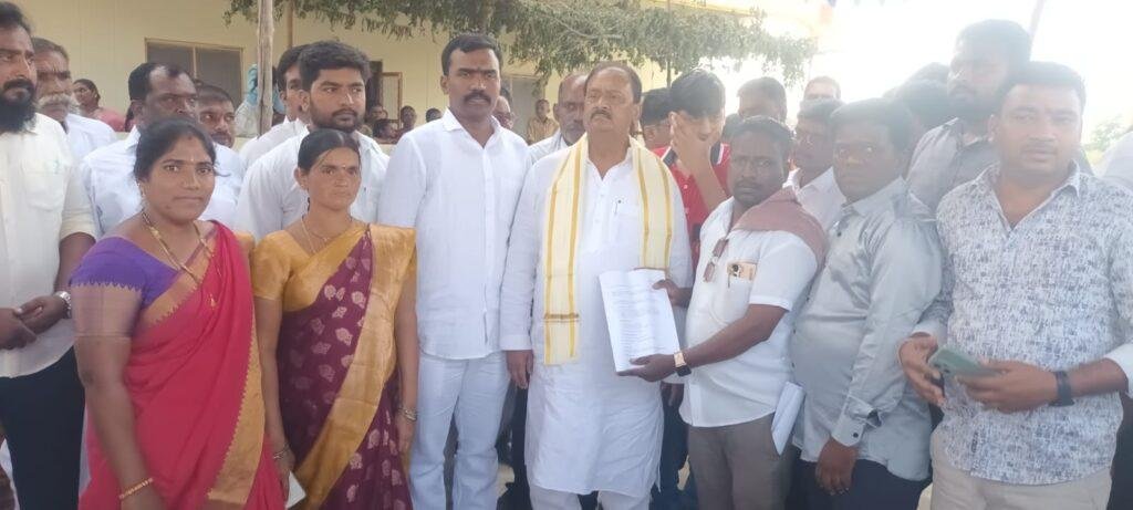 ఫరీద్‌పేట్ గ్రామ పంచాయతీలో అక్రమాల ఆరోపణలు…. తీర్మానాలు లేకుండా నిధుల వినియోగం..