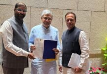 కొత్తగూడెం కేంద్రంగా రైల్వే డివిజన్ పరిశీలనలో ఉంది : కేంద్రం వివరణ