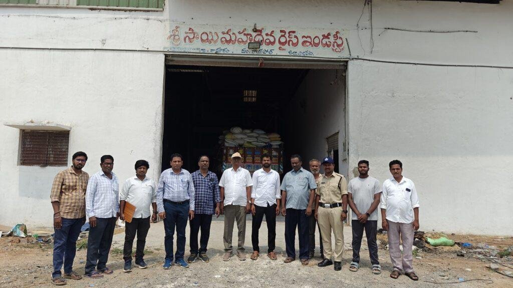 సిద్దిపేటలో రెచ్చిపోతున్న రేషన్ బియ్యం మాఫియా
