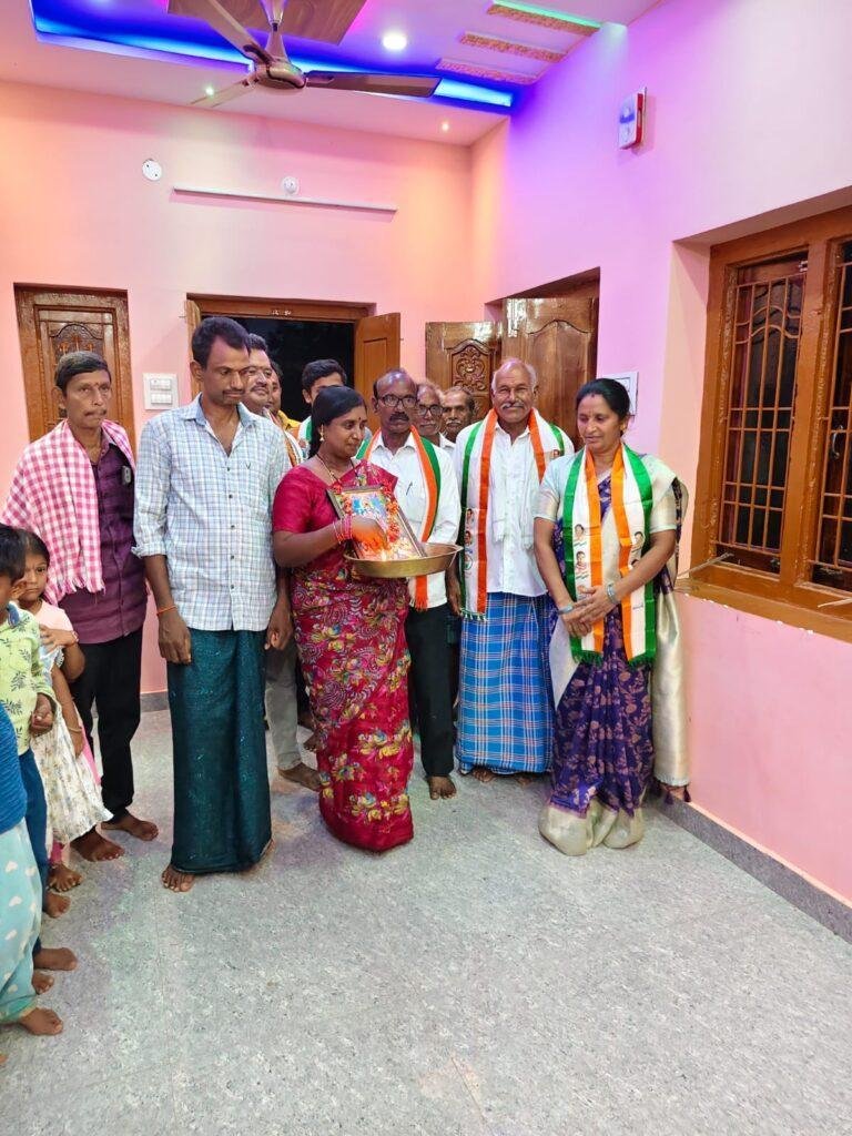 రాంపురం ఘనంగా నూతన గృహ ప్రవేశం