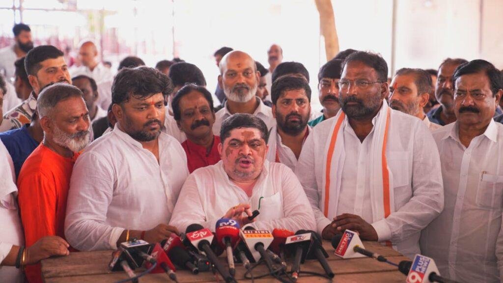 చేప ప్రసాదం పంపిణీకి సర్వం సిద్ధం