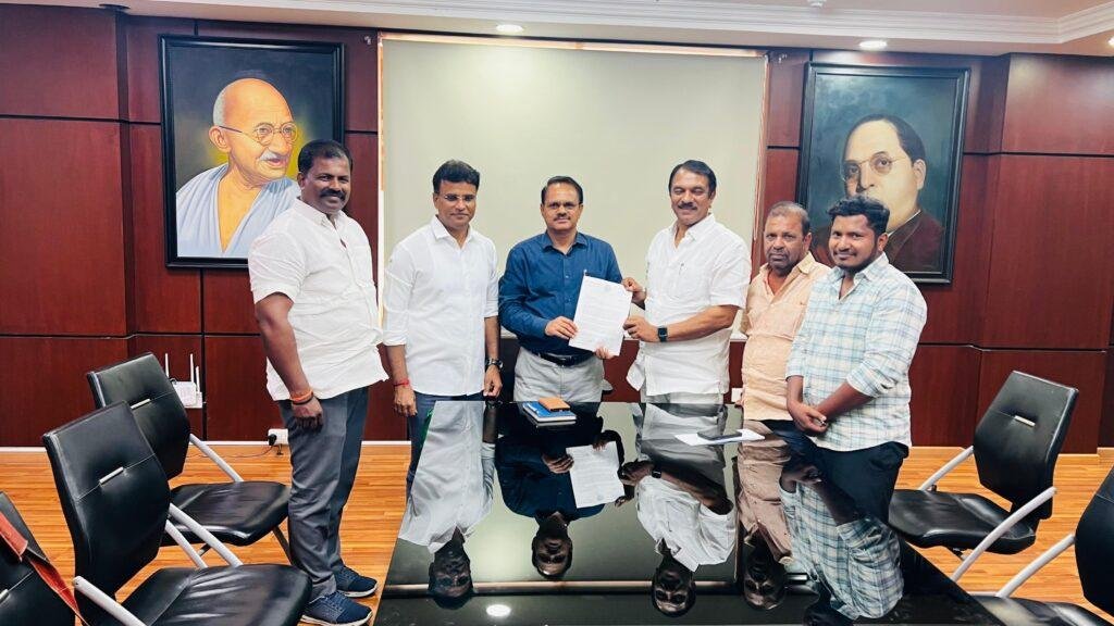 టీజీపీఎస్సీ గరిష్ట వయోపరిమితిని 46 ఏళ్లకు పెంచాలి