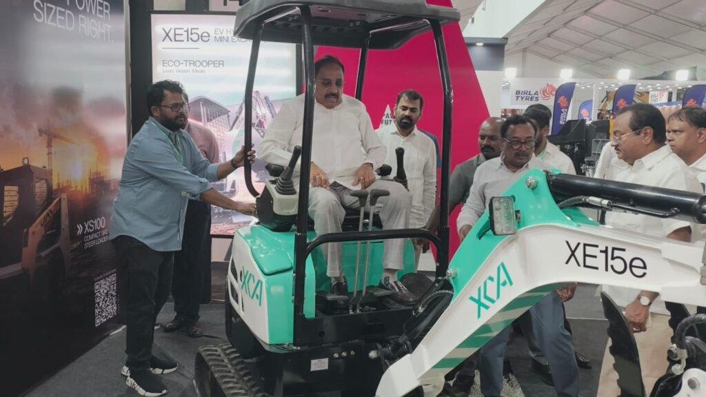 హైదరాబాద్‌లో ఎక్స్-కా కాంపాక్ట్ యంత్రాల ఆవిష్కరణ.. ప్రారంభించిన మంత్రి తుమ్మల నాగేశ్వరరావు