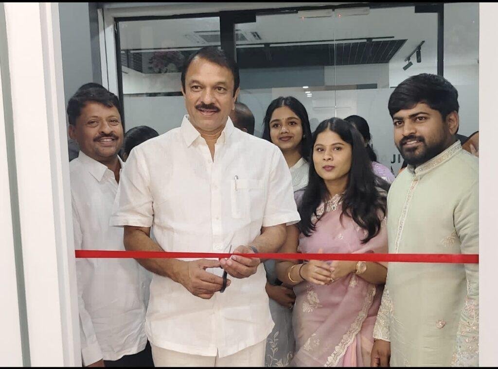 అందం.. ఆత్మవిశ్వాసానికి సరికొత్త వేదిక ‘థియా సెలూన్’