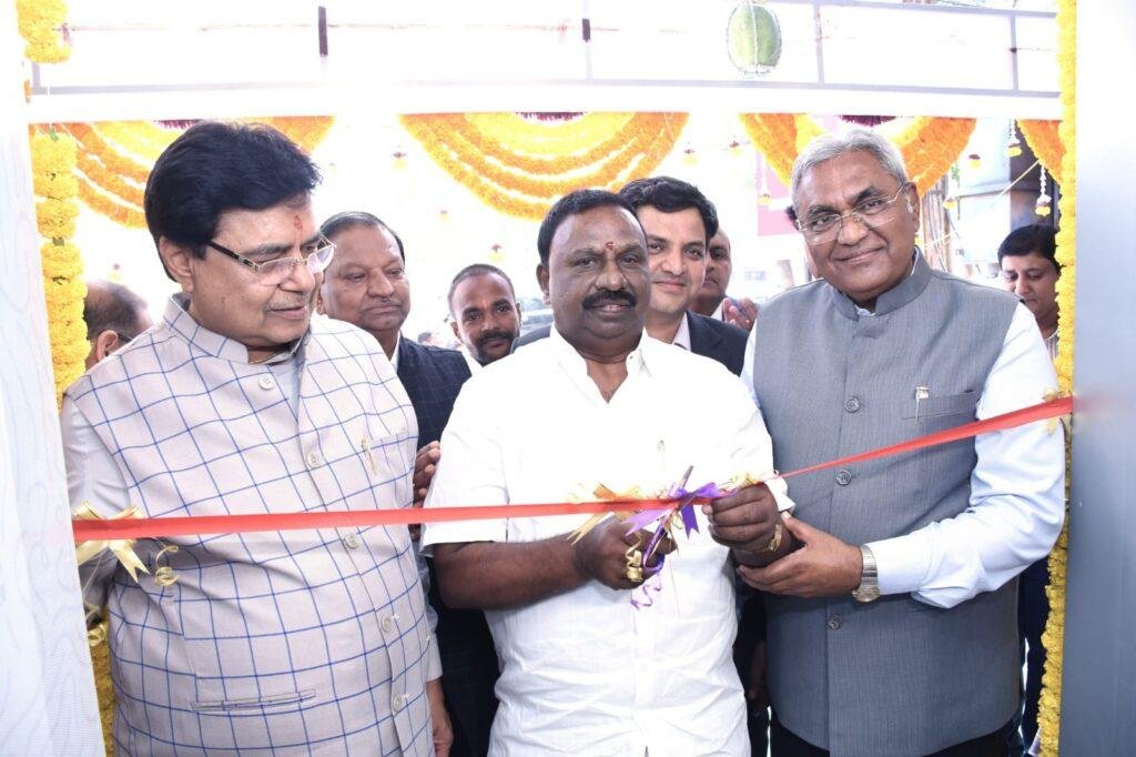 కొత్తపేటలో అగ్రసేన్ కో-ఆపరేటివ్ అర్బన్ బ్యాంక్ 14వ శాఖ ప్రారంభం
