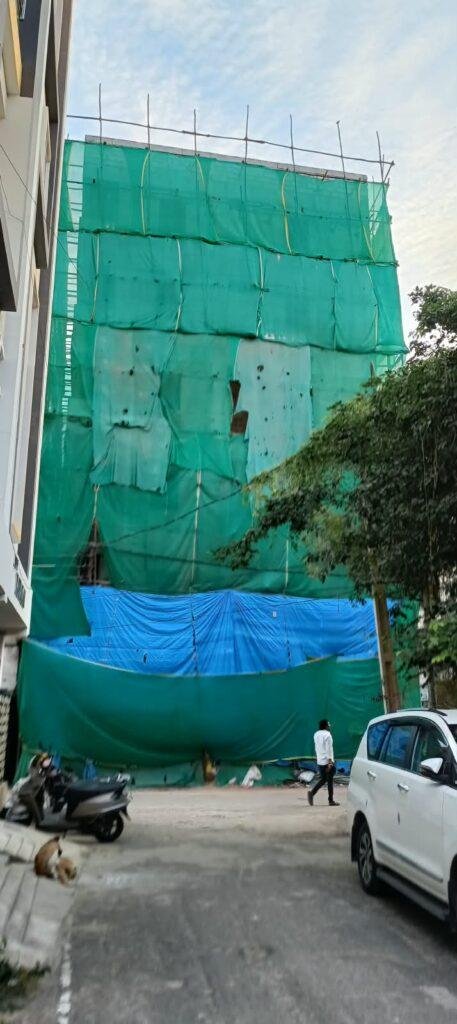 సీతాఫల్‌మండి టీఆర్‌టీ కాలనీలో అక్రమ నిర్మాణాల ఆరోపణలు